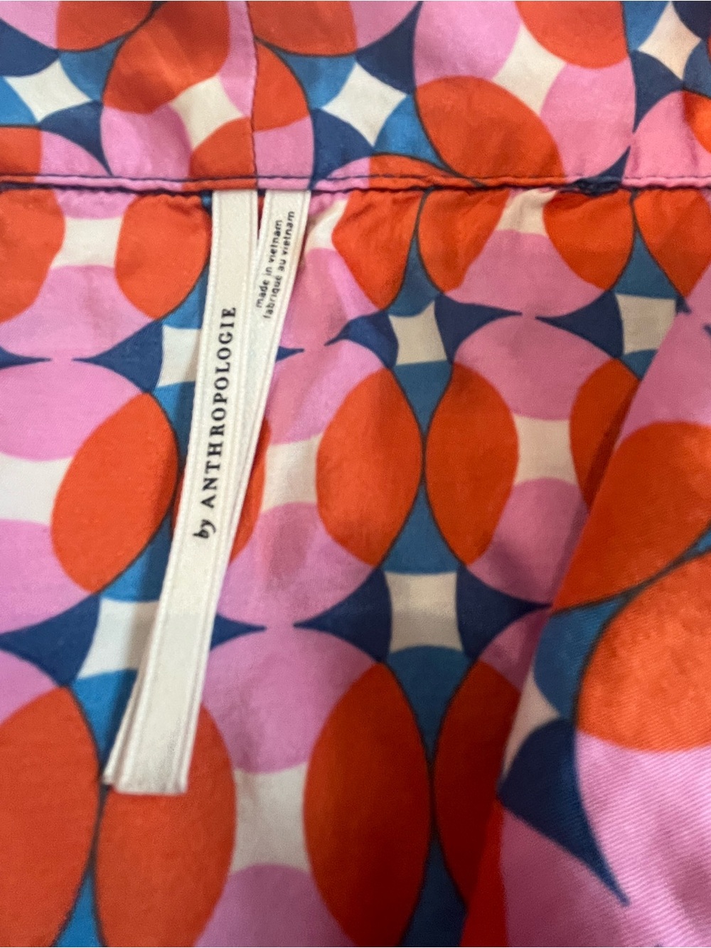 Anthropologie Women’s Short Pajama Set in Coral Pink Geometric Print size L/XL - Picture 2 of 6